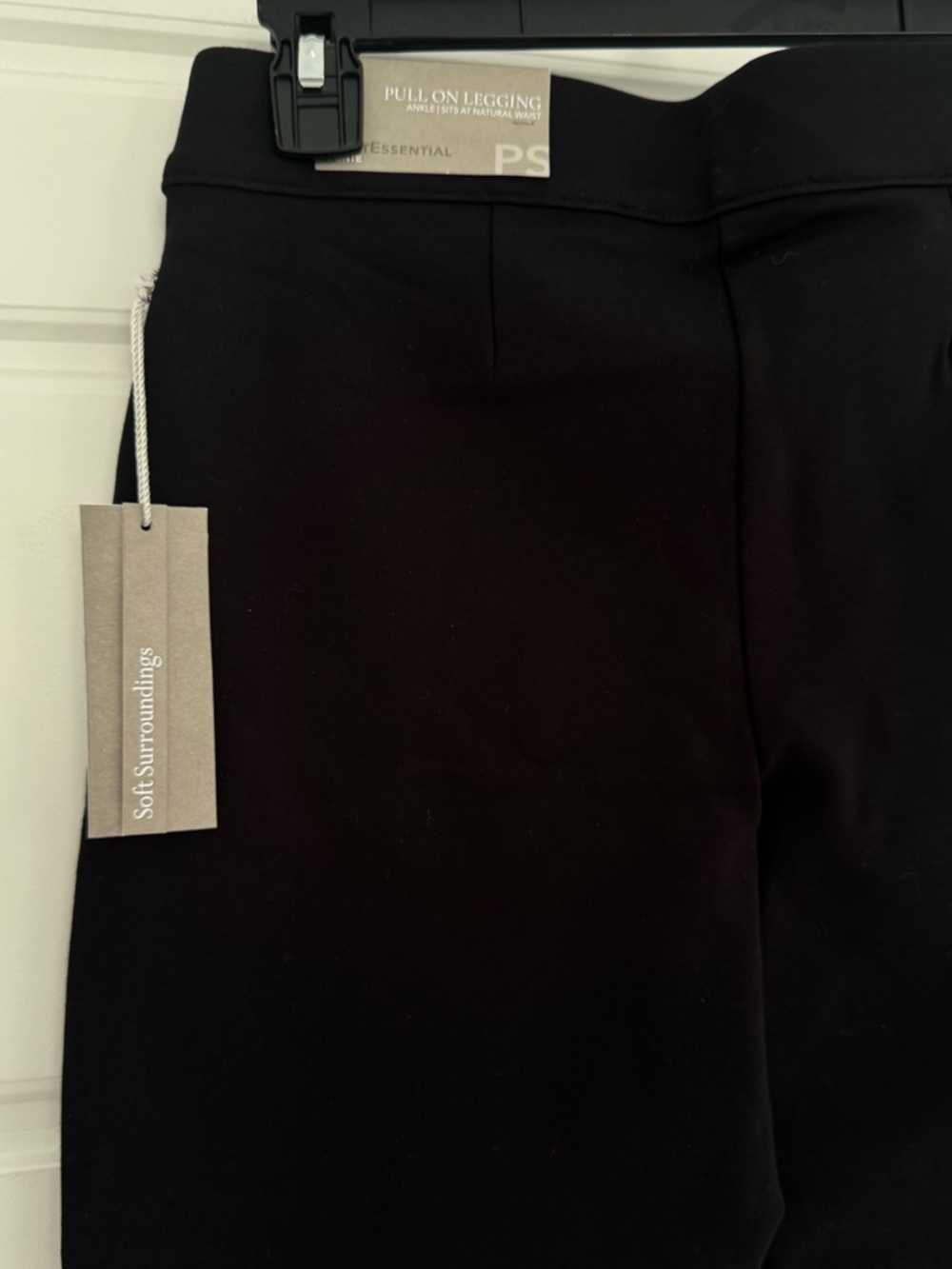 Soft Surroundings Pull-On Black Leggings